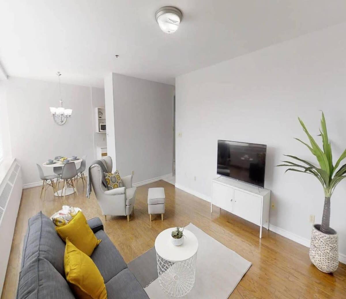 Bright Cozy Condo The Heart Of Uptown 2Bed Coffee & Tea Saint John Exteriér fotografie