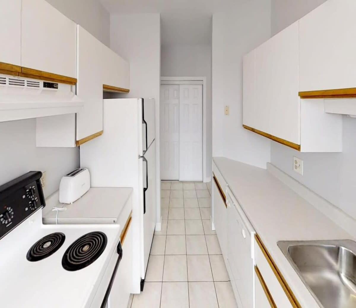Bright Cozy Condo The Heart Of Uptown 2Bed Coffee & Tea Saint John Exteriér fotografie