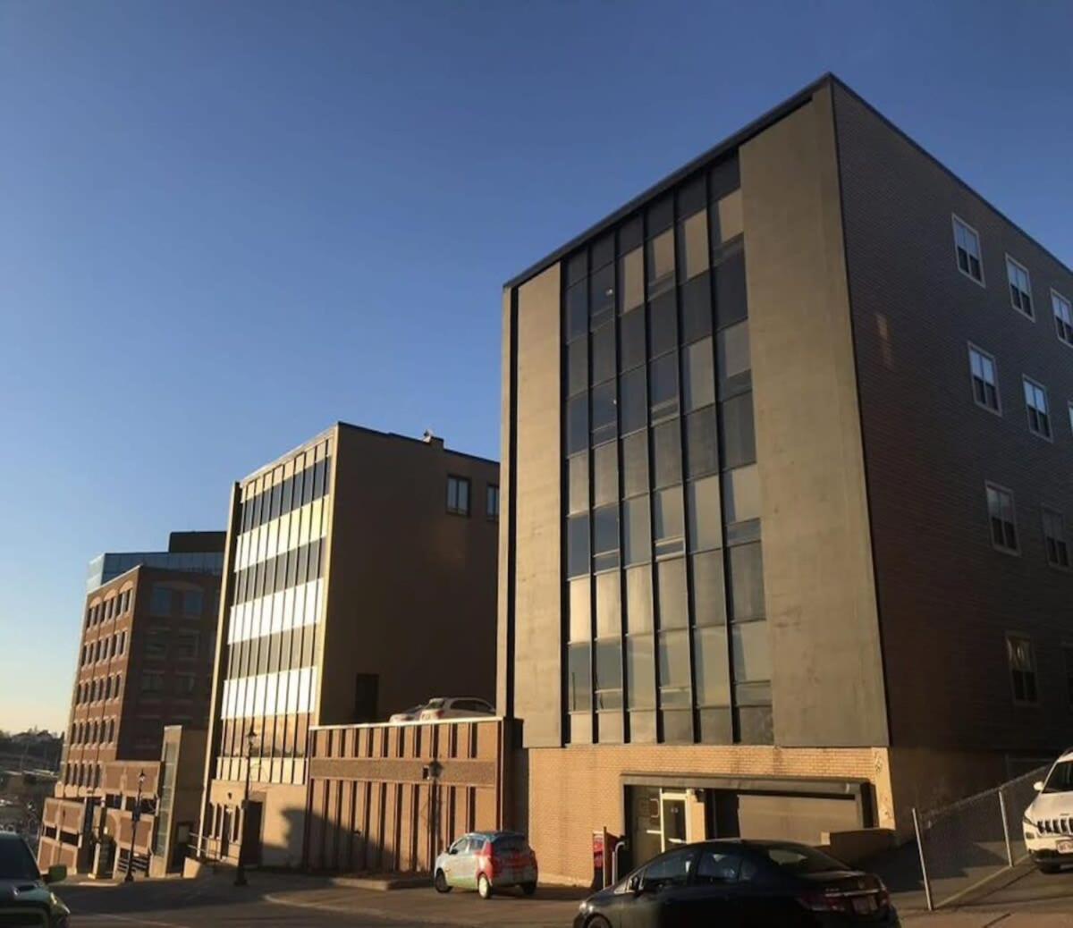 Bright Cozy Condo The Heart Of Uptown 2Bed Coffee & Tea Saint John Exteriér fotografie